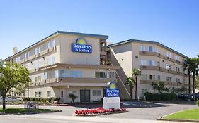Days Inn & Suites Rancho Cordova